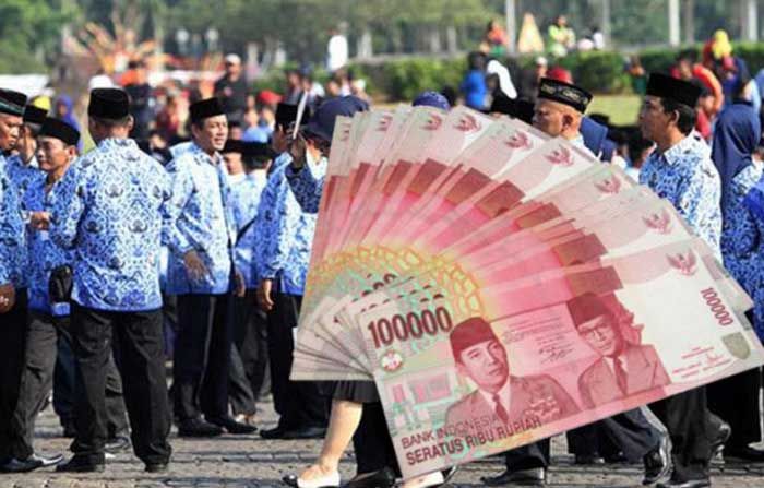 SK Pengelolaan Keuangan Terkendala, Ribuan ASN di Pacitan Belum Terima Gaji SK Pengelolaan Keuangan Terkendala, Ribuan ASN di Pacitan Belum Terima Gaji