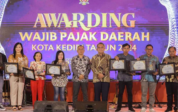 Pemkot Kediri Apresiasi Wajib Pajak yang Tertib dan Taat Pemkot Kediri Apresiasi Wajib Pajak yang Tertib dan Taat