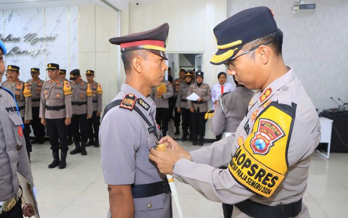 Kapolres Ngawi Lantik AKP Karno Sebagai Kapolsek Kedunggalar Kapolres Ngawi Lantik AKP Karno Sebagai Kapolsek Kedunggalar