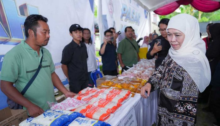 Pasar Murah di Pamekasan, Gubernur Khofifah Pastikan Stok Bahan Pokok Aman dan Harga Stabil