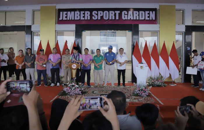 Jember Luncurkan Program Nakes Desa untuk Tekan Angka Kematian Ibu dan Bayi Jember Luncurkan Program Nakes Desa untuk Tekan Angka Kematian Ibu dan Bayi