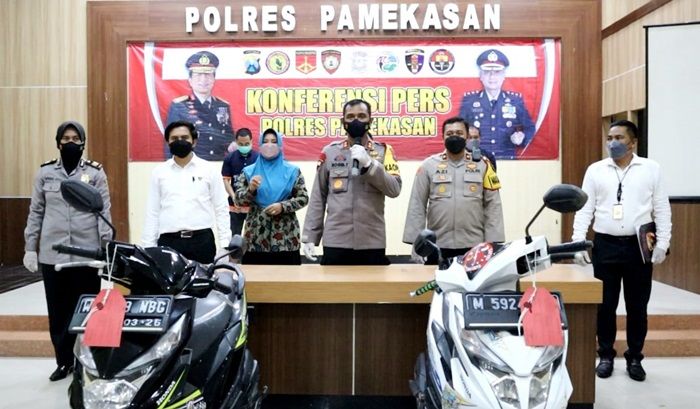 Beraksi di 11 Lokasi, Komplotan Curanmor Digulung Tim Sakera Sakti Satreskrim Polres Pamekasan Beraksi di 11 Lokasi, Komplotan Curanmor Digulung Tim Sakera Sakti Satreskrim Polres Pamekasan