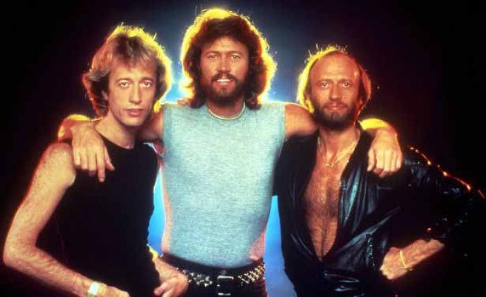 Trauma Kematian Adik-adiknya, Legenda Bee Gees Barry Gibb Takut Sakarataul Maut