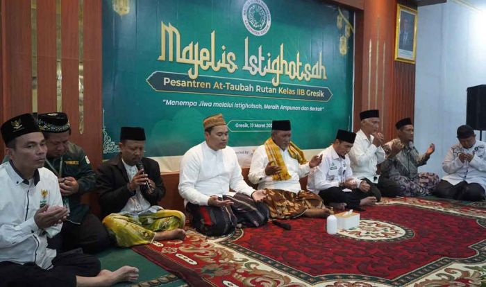 MUI Gresik Bersama Warga Binaan Rutan Banjarsari Gelar Istighosah MUI Gresik Bersama Warga Binaan Rutan Banjarsari Gelar Istighosah