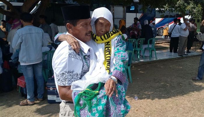 ​Sakit, Dua Jamaah Haji Asal Tuban Tertinggal di Madinah