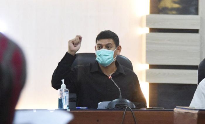 Wali Kota Kediri Kumpulkan Lurah untuk Evaluasi Bansos: Jangan Sampai Ada Warga yang Kelaparan! Wali Kota Kediri Kumpulkan Lurah untuk Evaluasi Bansos: Jangan Sampai Ada Warga yang Kelaparan!