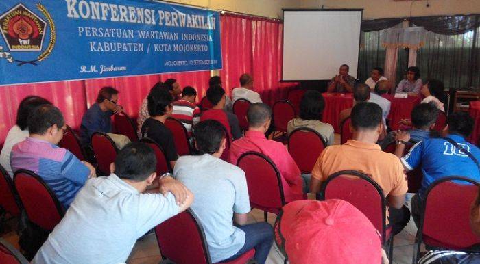 PWI Mojokerto Gelar Pemilihan Pengurus Baru PWI Mojokerto Gelar Pemilihan Pengurus Baru
