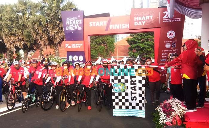 Begini Pesan Gubernur Khofifah saat Peringati World Heart Day Begini Pesan Gubernur Khofifah saat Peringati World Heart Day