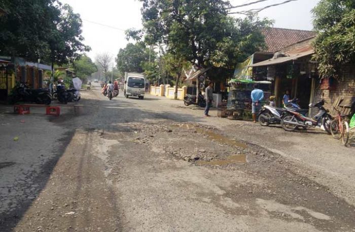 Peningkatan Jalan Gununggangsir-Cangkringmalang Dianggarkan Rp 500 Juta Peningkatan Jalan Gununggangsir-Cangkringmalang Dianggarkan Rp 500 Juta