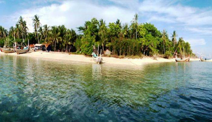 Master Plan Pengembangan Gili Labak Sumenep Libatkan Banyak SKPD, Anggota Dewan Nilai Lamban Master Plan Pengembangan Gili Labak Sumenep Libatkan Banyak SKPD, Anggota Dewan Nilai Lamban