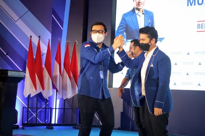 Buka Musda VI Demokrat Jatim, AHY: Emil dan Bayu Sama-Sama Kader Terbaik Buka Musda VI Demokrat Jatim, AHY: Emil dan Bayu Sama-Sama Kader Terbaik