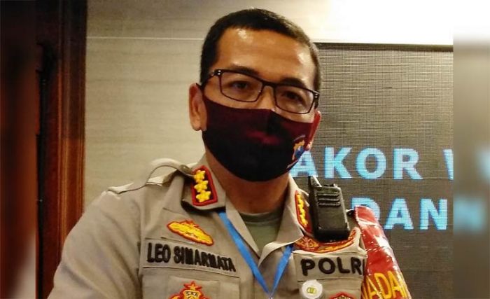 Razia Masker di Internal Polresta Malang Kota, Tiga Anggota Disanksi Push Up Razia Masker di Internal Polresta Malang Kota, Tiga Anggota Disanksi Push Up