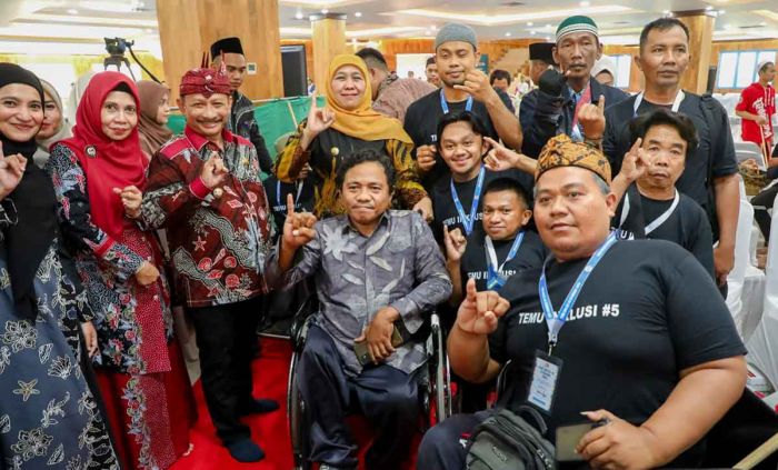 Temu Inklusi Nasional, Gubernur Khofifah Tegaskan Komitmen Kesetaraan Hak dan Peluang untuk Difabel Temu Inklusi Nasional, Gubernur Khofifah Tegaskan Komitmen Kesetaraan Hak dan Peluang untuk Difabel