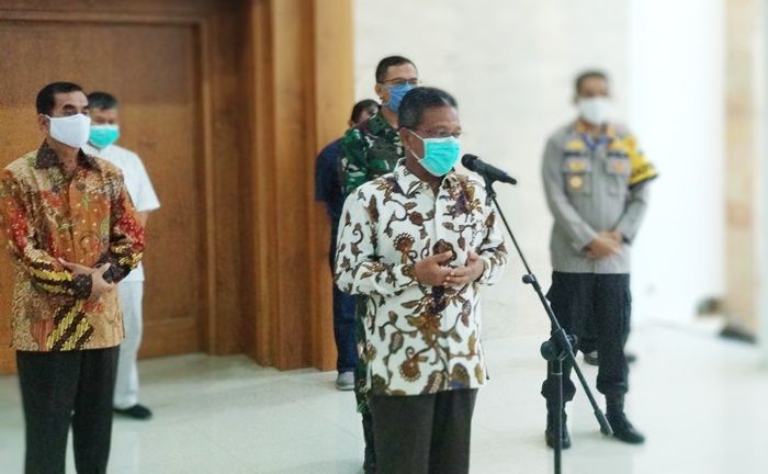 Bupati Indartato Umumkan Penambahan Satu Pasien Positif Covid-19 di Pacitan Bupati Indartato Umumkan Penambahan Satu Pasien Positif Covid-19 di Pacitan