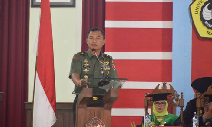 Kasdam V/Brawijaya Minta Wisudawan Unmer Madiun Mampu Hadapi Revolusi Indusrtri