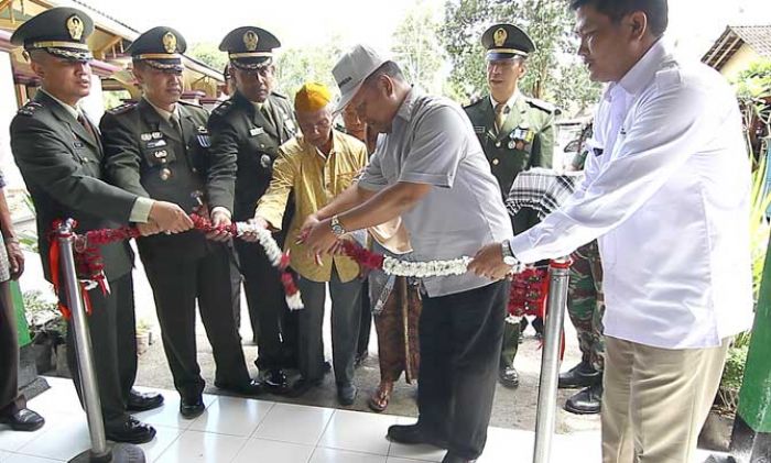 Semen Indonesia Serahkan Hasil Bedah Rumah Veteran Tahap Satu di Jawa Tengah Semen Indonesia Serahkan Hasil Bedah Rumah Veteran Tahap Satu di Jawa Tengah
