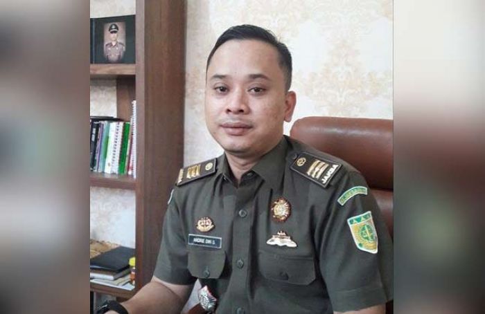 Kejari Gresik Periksa Mantan Kepala dan Sekretaris DPPKAD Kejari Gresik Periksa Mantan Kepala dan Sekretaris DPPKAD