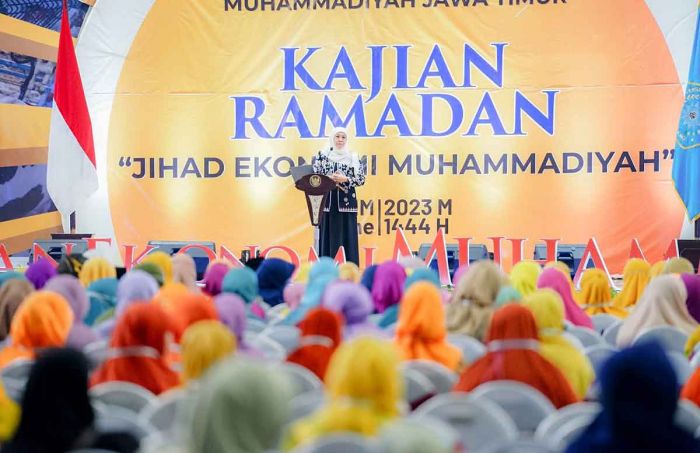 Gubernur Khofifah Minta Muhammadiyah Dukung Indonesia Jadi Pusat Industri Halal Dunia Gubernur Khofifah Minta Muhammadiyah Dukung Indonesia Jadi Pusat Industri Halal Dunia