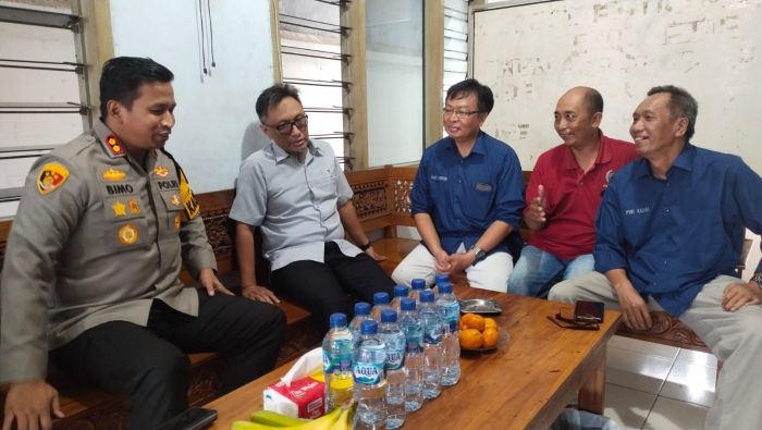 Kapolres Ajak PWI Kediri untuk Jaga Kamtibmas Jelang Pemilu 2024 Kapolres Ajak PWI Kediri untuk Jaga Kamtibmas Jelang Pemilu 2024