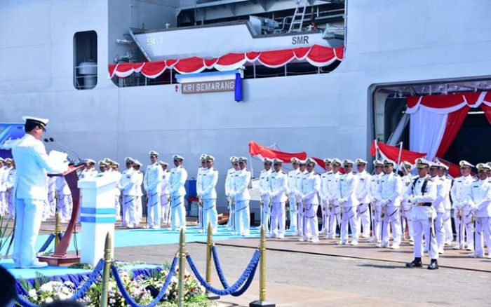 Pangkoarmada II Dampingi Kasal Resmikan KRI Semarang-594