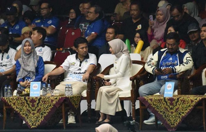 Wali Kota Kediri Dampingi Wagub Jatim Saksikan Proliga Final Four 2025 di GOR Jayabaya Kediri Wali Kota Kediri Dampingi Wagub Jatim Saksikan Proliga Final Four 2025 di GOR Jayabaya Kediri