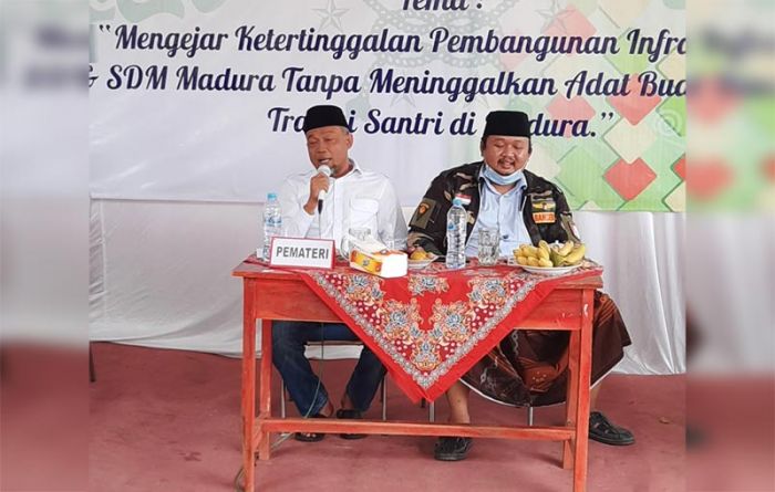 Reses, H. Syafiuddin Dialog dengan Tokoh NU dan Kades se-Klampis Reses, H. Syafiuddin Dialog dengan Tokoh NU dan Kades se-Klampis