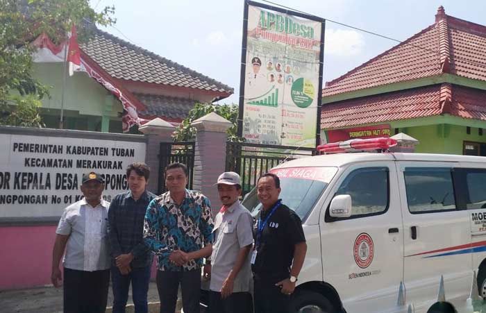 Pemdes Pongpongan Dapat Bantuan Mobil Operasional dari Semen Gresik