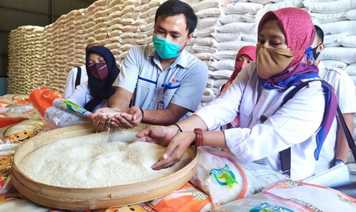 50 Ribu KPM di Jombang Akan Terima Bantuan Sosial Beras 50 Ribu KPM di Jombang Akan Terima Bantuan Sosial Beras