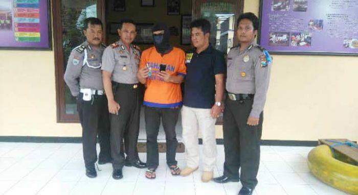 Transaksi Sabu di Karaoke X2, Warga Desa Kedu Sidoarjo Dicokok Transaksi Sabu di Karaoke X2, Warga Desa Kedu Sidoarjo Dicokok