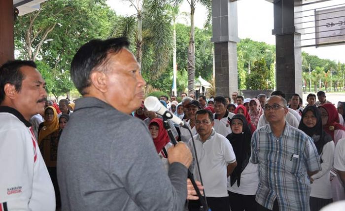 Bupati Sambari Undur Jam Apel Pagi Hari Jumat Bupati Sambari Undur Jam Apel Pagi Hari Jumat