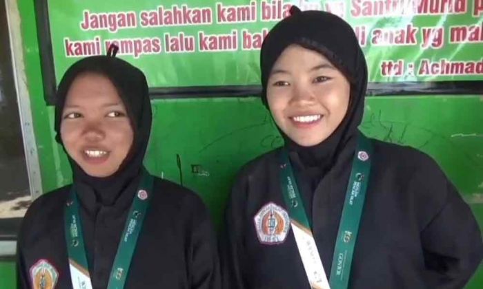 Dua Pelajar MA di Pasuruan Raih Medali Emas pada Ajang Pencak Silat Internasional