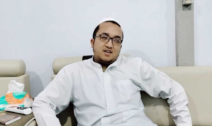 RKH Muhammad Bakir dan CEO PT Bawang Mas Grup Siap Menangkan Prabowo-Gibran di Madura RKH Muhammad Bakir dan CEO PT Bawang Mas Grup Siap Menangkan Prabowo-Gibran di Madura