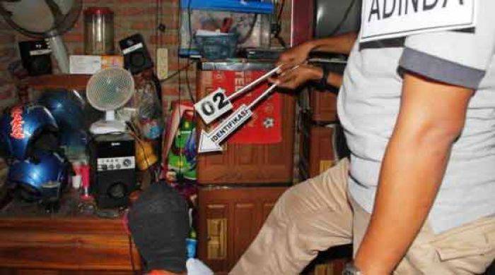 Rekonstruksi Pembunuhan di Tanjungsari Ngawi, Tersangka Peragakan 17 Adegan Rekonstruksi Pembunuhan di Tanjungsari Ngawi, Tersangka Peragakan 17 Adegan