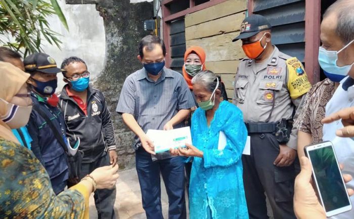 Wali Kota Kediri Pastikan Nenek Sumirah yang Viral di Medsos Terjamin JKN-KIS Wali Kota Kediri Pastikan Nenek Sumirah yang Viral di Medsos Terjamin JKN-KIS