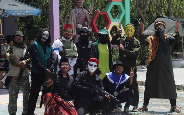 Komunitas Airsoft Gun di Kediri Punya Cara Unik saat Latihan Komunitas Airsoft Gun di Kediri Punya Cara Unik saat Latihan