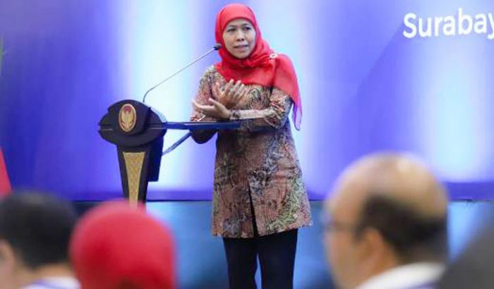 Imbau Waspada, Gubernur Khofifah Tegaskan Jatim Aman Indikasi Penyebaran Virus Corona Imbau Waspada, Gubernur Khofifah Tegaskan Jatim Aman Indikasi Penyebaran Virus Corona