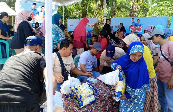 Gelar Pasar Murah di Wonosalam, Relawan Warsubi-Gus Salman Siapkan Ratusan Paket Sembako Gelar Pasar Murah di Wonosalam, Relawan Warsubi-Gus Salman Siapkan Ratusan Paket Sembako