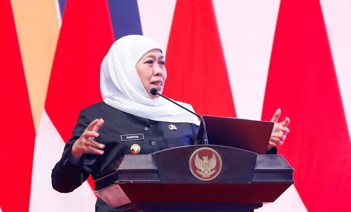 5 Tahun Pimpin Jawa Timur, Khofifah Tuntaskan Guru PPPK dan Raih Sistem Merit Kategori Sangat Baik 5 Tahun Pimpin Jawa Timur, Khofifah Tuntaskan Guru PPPK dan Raih Sistem Merit Kategori Sangat Baik