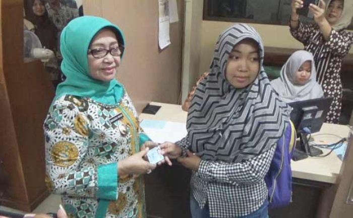 Bikin e-KTP di Kabupaten Jombang Hanya Butuh Waktu 10 Menit