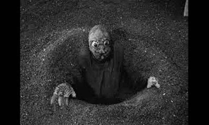 Mole People, Makhluk Setengah Manusia Hidup 20 Mil di Bawah Tanah Mole People, Makhluk Setengah Manusia Hidup 20 Mil di Bawah Tanah