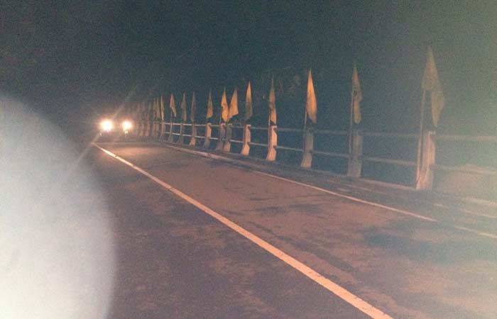 Hantu Pocong Gemparkan Warga Sundeng Pacitan, Satpol PP Cari Tahu, Warga Ingin Selfie Hantu Pocong Gemparkan Warga Sundeng Pacitan, Satpol PP Cari Tahu, Warga Ingin Selfie