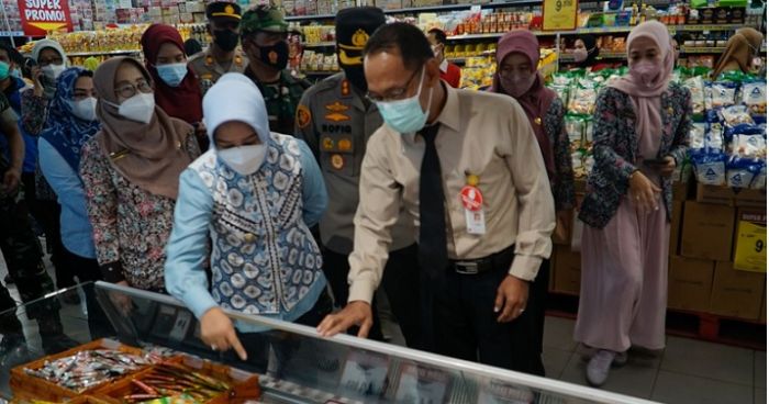Jelang Lebaran, Dinkes PPKB Mojokerto Sidak 23 Tempat Penjualan Mamin Jelang Lebaran, Dinkes PPKB Mojokerto Sidak 23 Tempat Penjualan Mamin