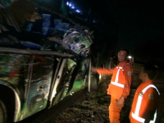 Laka Beruntun di Tol Surabaya Malang, Satu Meninggal Laka Beruntun di Tol Surabaya Malang, Satu Meninggal
