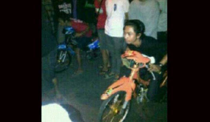 Balap Liar Motor jadi Ajang Judi Anak-anak Muda Balap Liar Motor jadi Ajang Judi Anak-anak Muda