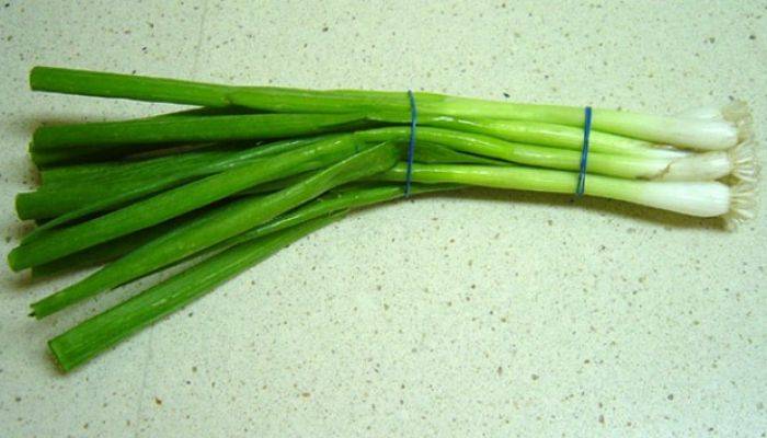 Inilah Manfaat Daun Bawang bagi Tulang, Mata, Jantung dan Kekebalan Tubuh Inilah Manfaat Daun Bawang bagi Tulang, Mata, Jantung dan Kekebalan Tubuh