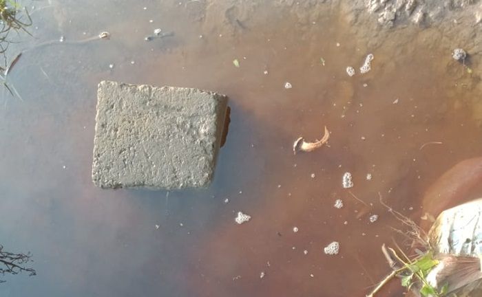 Air Bengawan Solo Jadi Hitam Pekat, Warga Gresik Utara Minta Pemkab Bertindak Air Bengawan Solo Jadi Hitam Pekat, Warga Gresik Utara Minta Pemkab Bertindak
