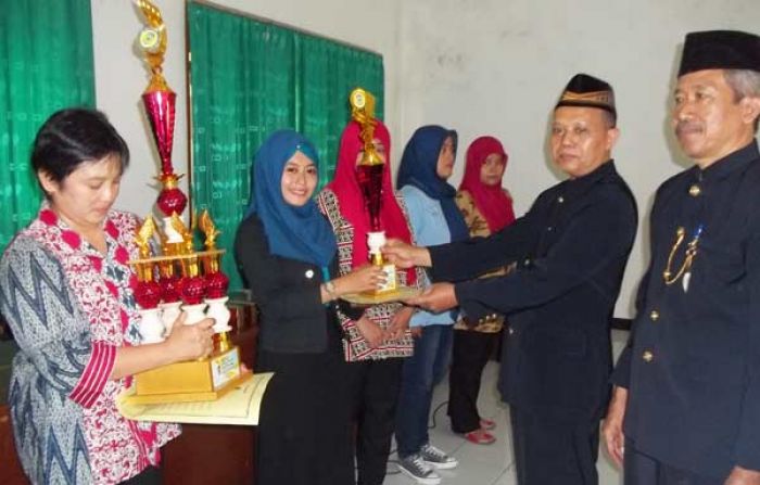 Usai Lomba Desain Batik Khas Nganjuk, Disperindag Wacanakan Lomba Rancang Busana Batik Usai Lomba Desain Batik Khas Nganjuk, Disperindag Wacanakan Lomba Rancang Busana Batik