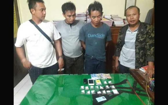 Pengedar Pil Koplo di Banyuwangi Disergap Pengedar Pil Koplo di Banyuwangi Disergap