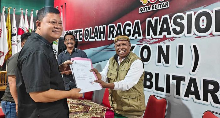 Tony Andreas Resmi Daftar Calon Ketua KONI Kota Blitar