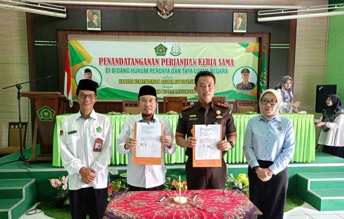 Kemenag Lamongan dan Kejaksaan Teken Kerja Sama Bidang Hukum Perdata Kemenag Lamongan dan Kejaksaan Teken Kerja Sama Bidang Hukum Perdata